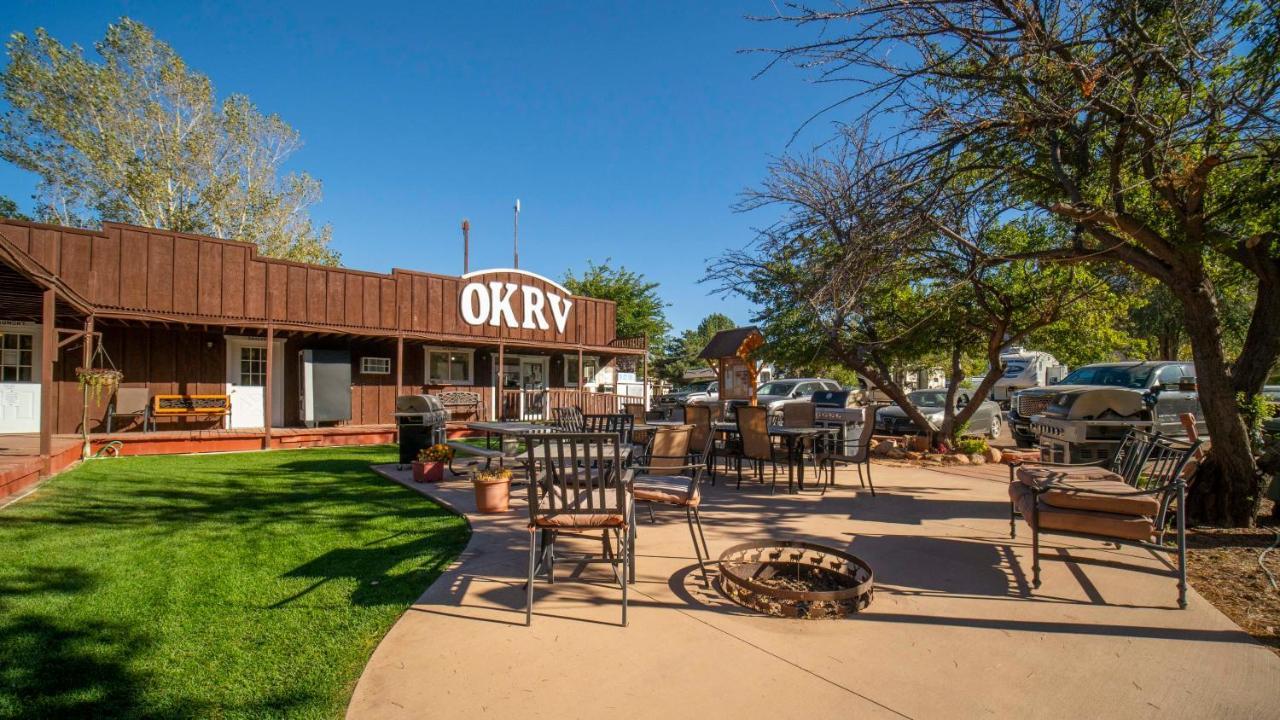 Ok Rv Park Family Tipi Ok1 Hotell Moab Eksteriør bilde