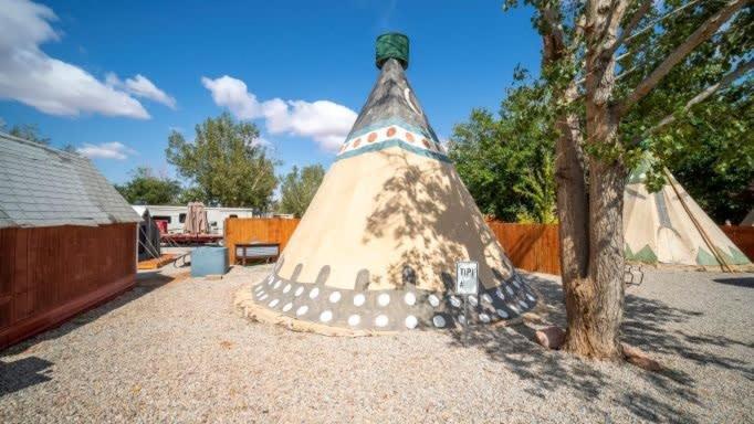 Ok Rv Park Family Tipi Ok1 Hotell Moab Eksteriør bilde