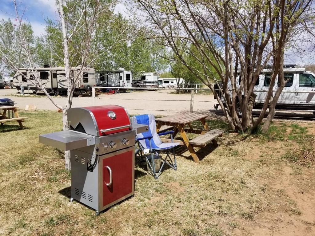 Ok Rv Park Family Tipi Ok1 Hotell Moab Eksteriør bilde